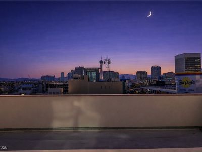 150 Las Vegas Blvd #807, Las Vegas, NV, 89106