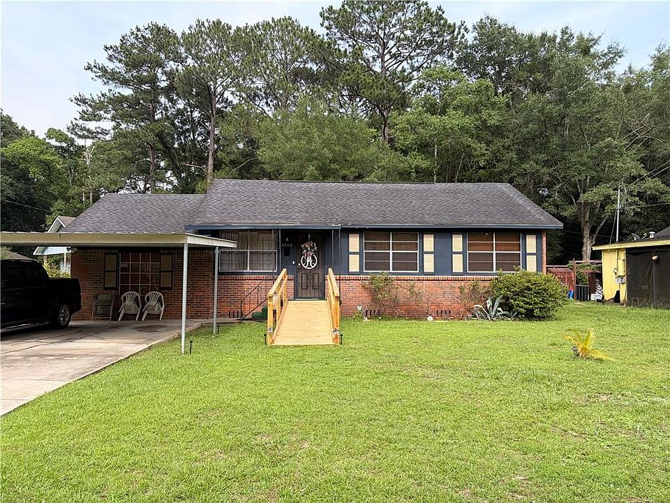 1st image of 2118 Crawford Pl