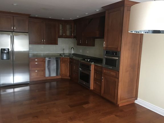 3rd image of 60 S Dee Rd APT G