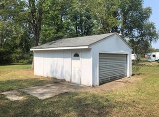 16265 Centerline Rd, Barryton, MI 49305