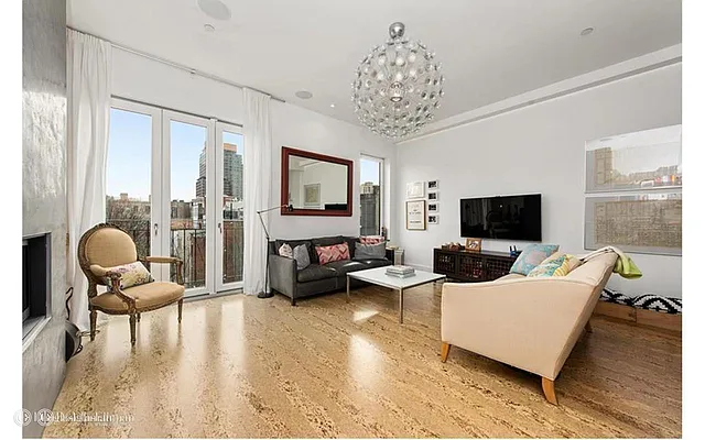 Rented by Douglas Elliman | media 20