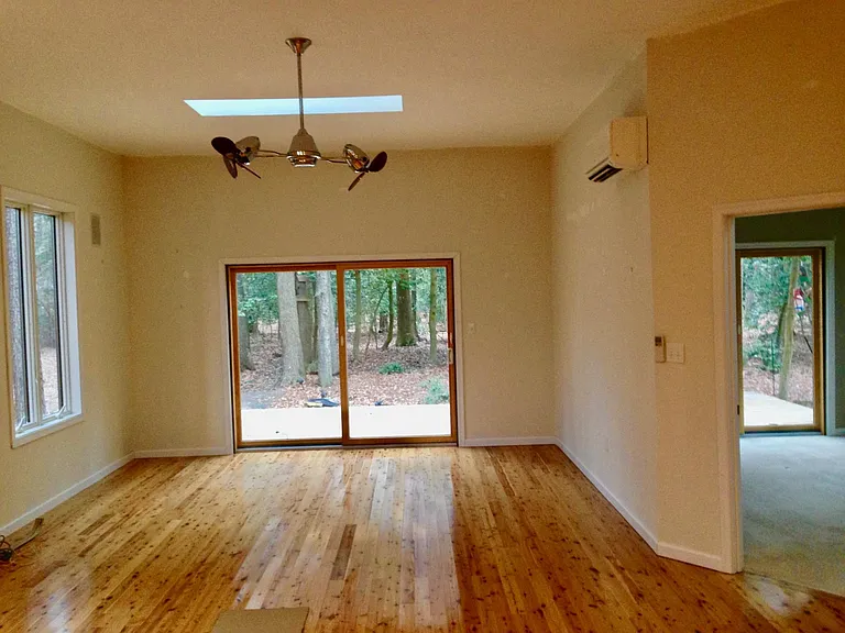 111 Fox Run Ln — Photo 7