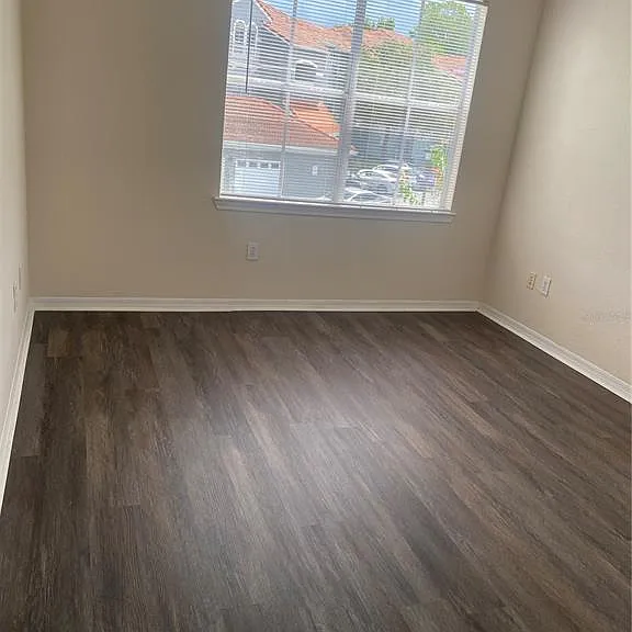 18001 Richmond Place Dr #222 — Photo 9