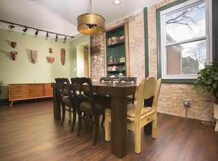 11120 S Champlain Ave, Chicago, IL 60628