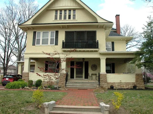 1405 Morgan Ave, Parsons, KS 67357