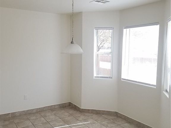 4th image of 6141 Daisy Lee Ave