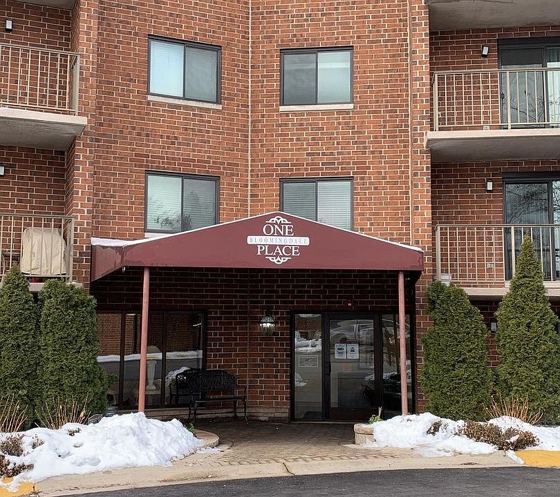 1st image of 1 Bloomingdale Pl APT 516