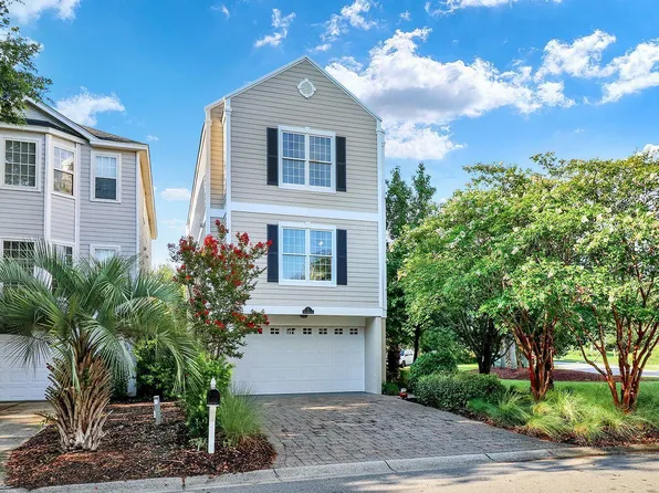 1 Yacht Harbor Ct, Isle Of Palms, SC 29451
