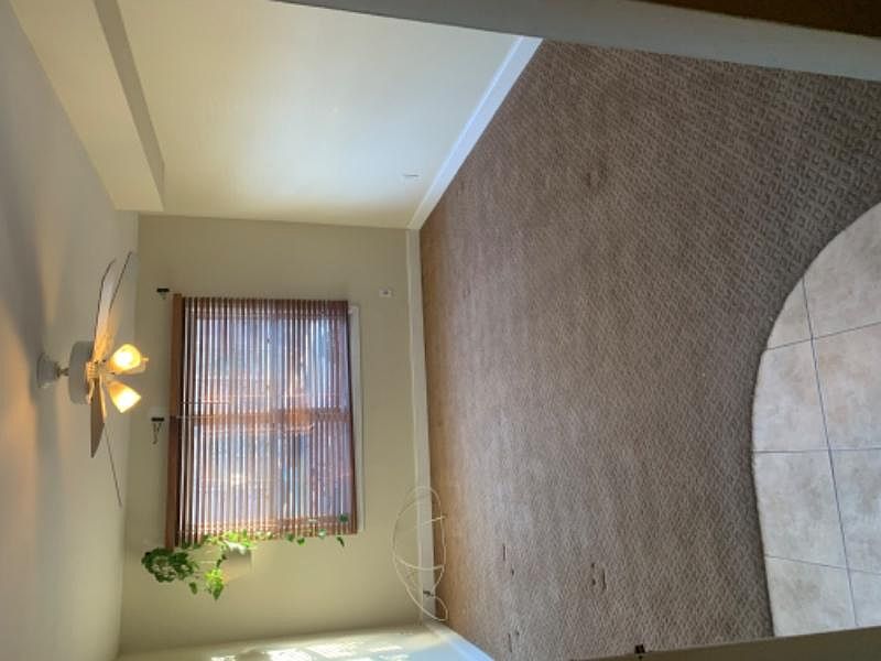 1st image of 479 N Gannon Ave