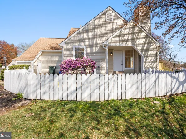 1710 Fredendall Cir, Southampton, PA 18966