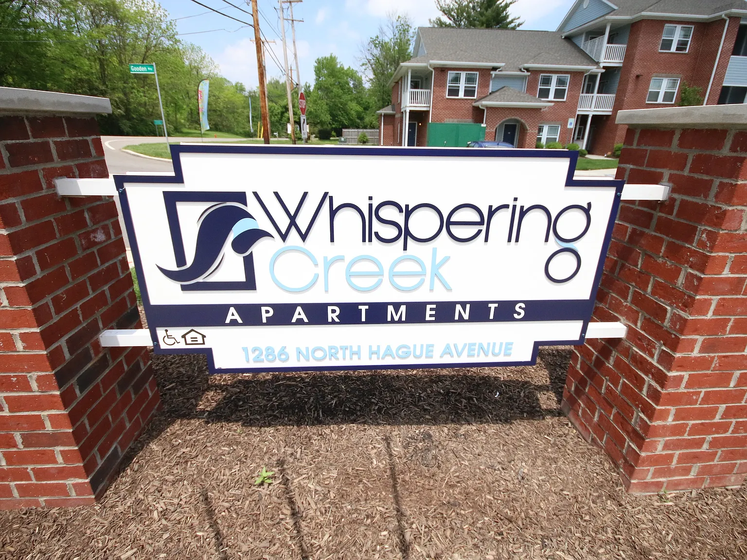 Whispering Creek Apartments — Photo 1