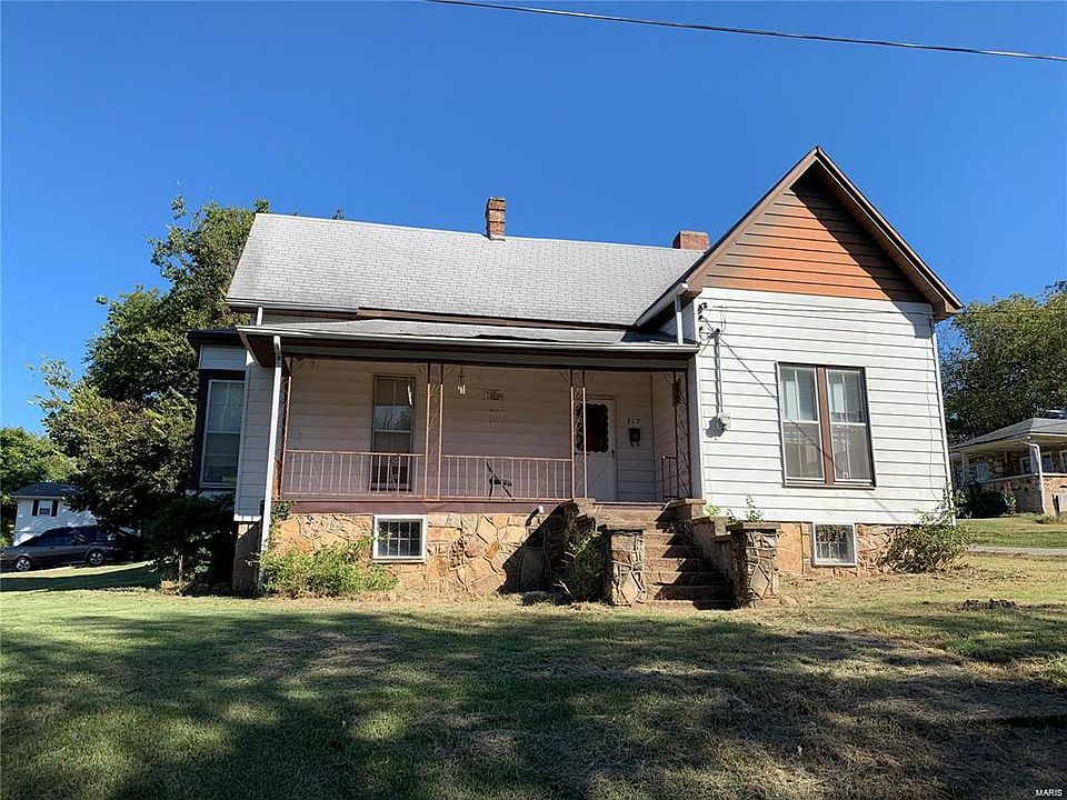 717 Washington St, Doniphan, MO 63935 | Zillow