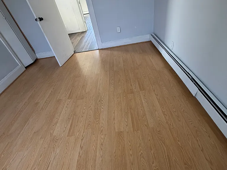 189 Griffith St #3 — Photo 17
