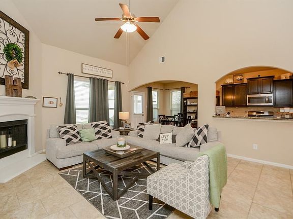 4th image of 7418 Durango Creek Dr