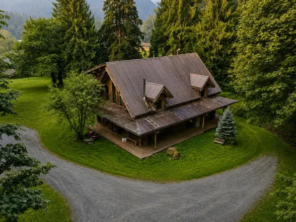 55270 Chilliwack Bch, Fsr Road, BC V4Z 1B3