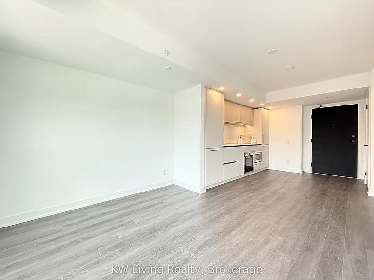 609 Sherbourne St #307 — Photo 27