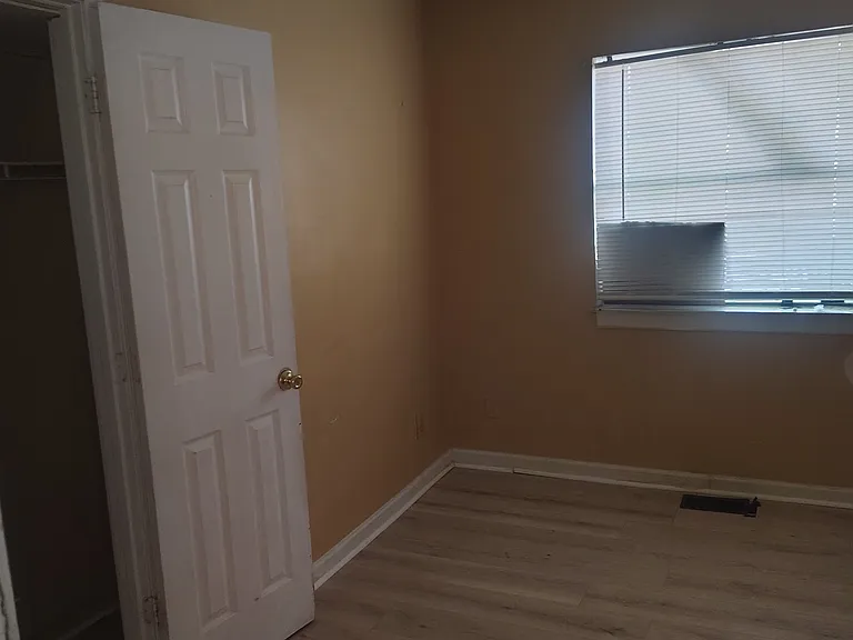 2806 Shellbark Rd — Photo 13