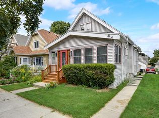 3550 E Cudahy Ave, Cudahy, WI 53110