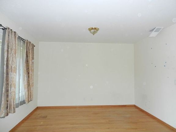 3rd image of 1658 Oneel Dr