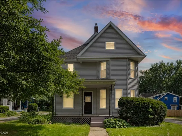 690 Upson St, Akron, OH 44305