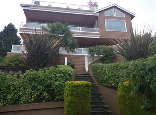 4057 SW Holgate St, Seattle, WA 98116