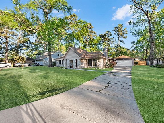 3rd image of 2126 Eagle Point Rd