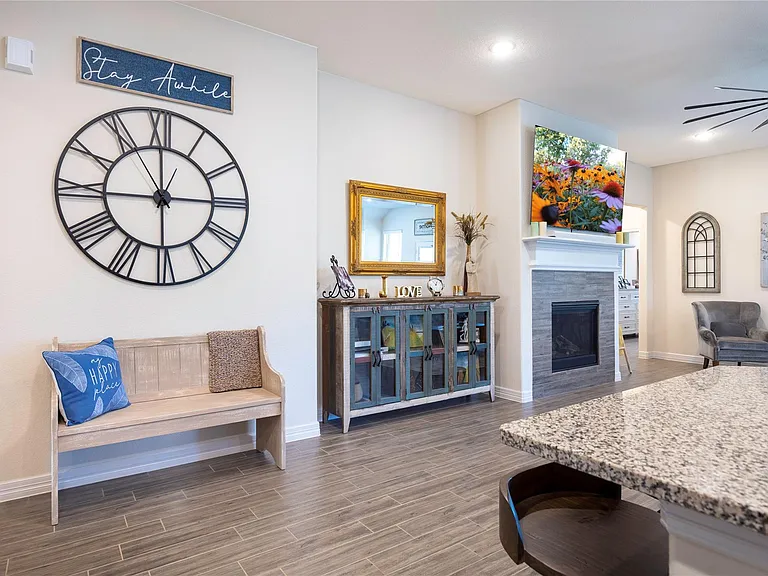 204 Golden Shiner Dr — Photo 12