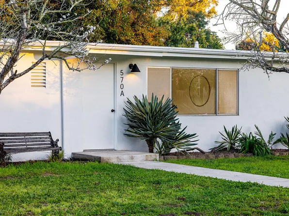 570 Apple Grove Ln, Santa Barbara, CA 93105