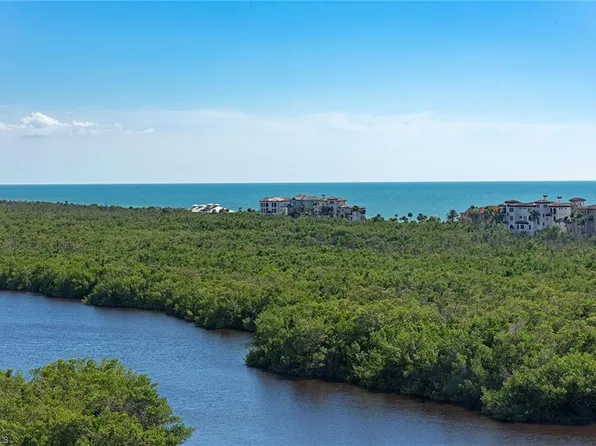 8990 Bay Colony DR #1002, NAPLES, FL 34108