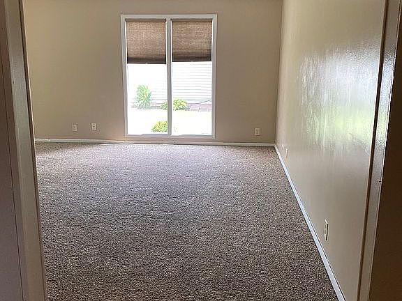 4th image of 8300 N Yosemite Dr