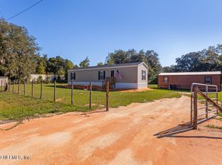 214 Anthony Ave, Interlachen, FL 32148