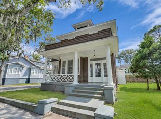 537 E 40th St, Savannah, GA 31401