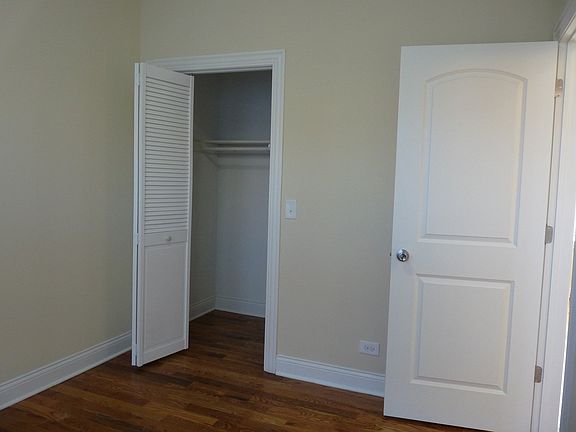 4th image of 4816 W Hutchinson St APT 5A