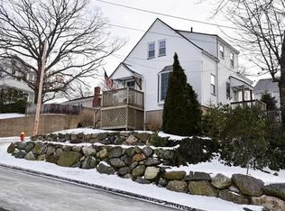 65 Park St, Melrose, MA 02176