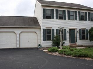 525 Royal Tern, Lititz, PA 17543