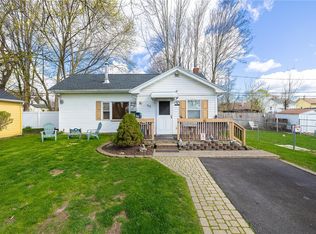 60 Clarington St, Rochester, NY 14609