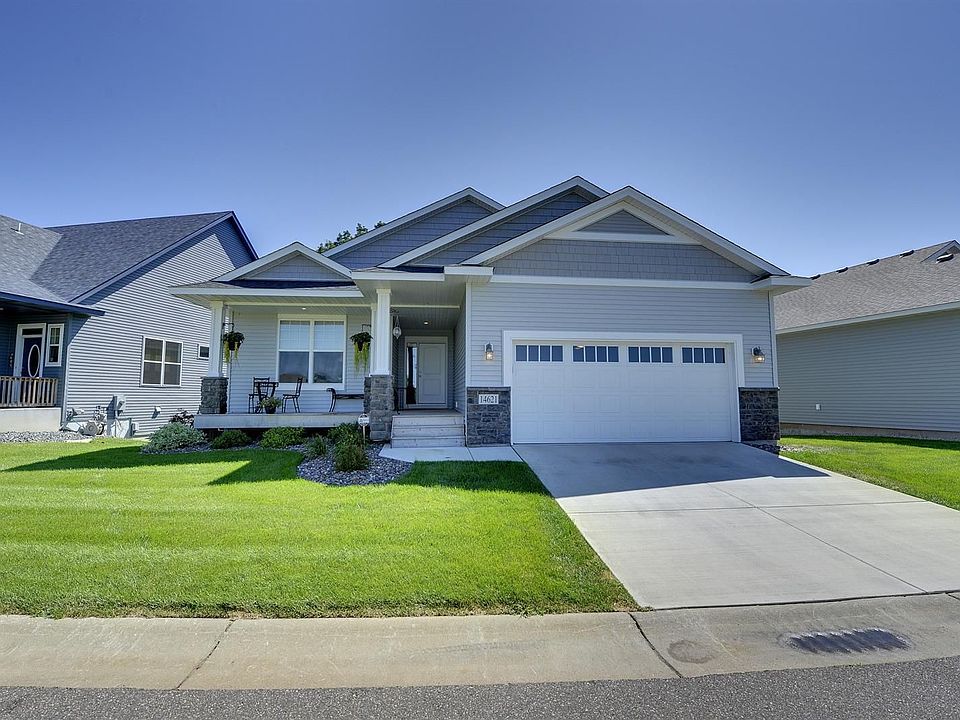 Front *Photos are from previous model in same complex