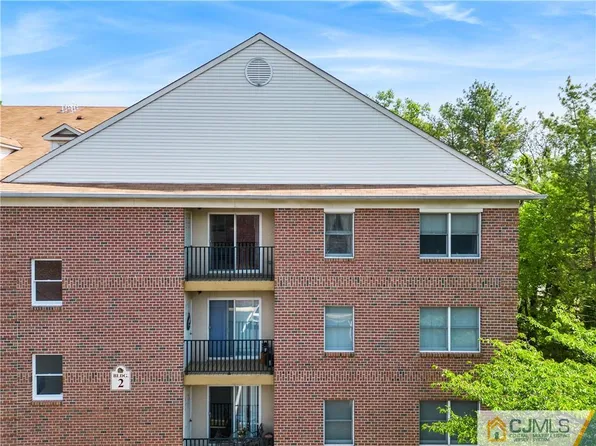 70 E Park St Bldg 2-23, Bordentown, NJ 08505