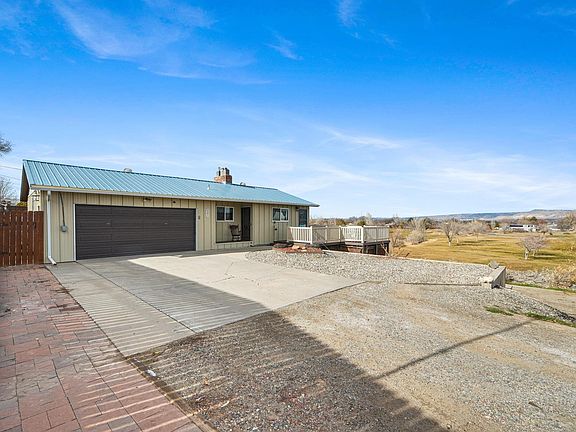 3rd image of 207 Vencino Dr