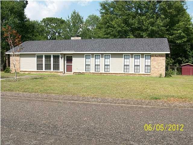 2nd image of 3001 Cottage Knoll Dr