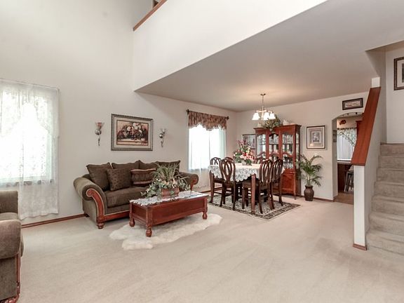 4th image of 15218 87th Ave E
