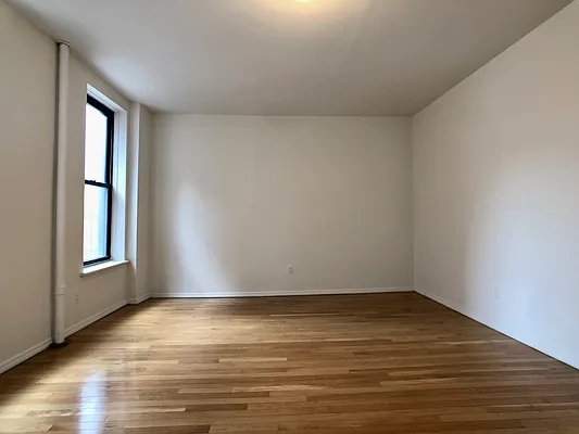 Rented by Sovereign Associates | media 6