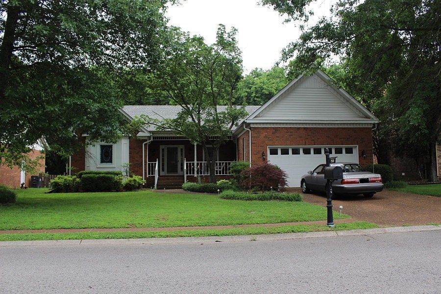 1st image of 7520 Staffordshire Dr