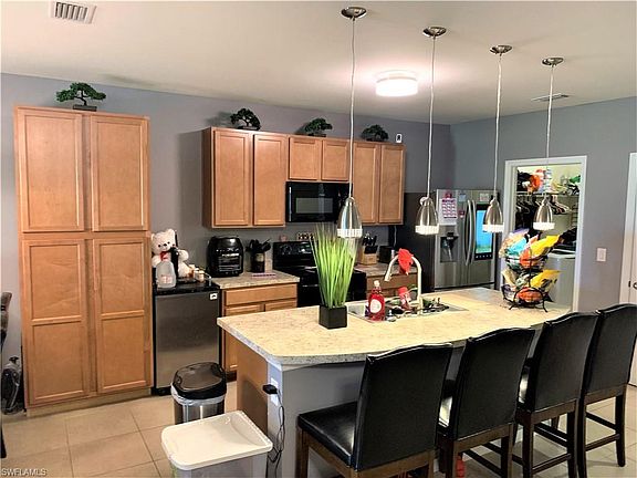 2nd image of 10865 Marble Brook Blvd