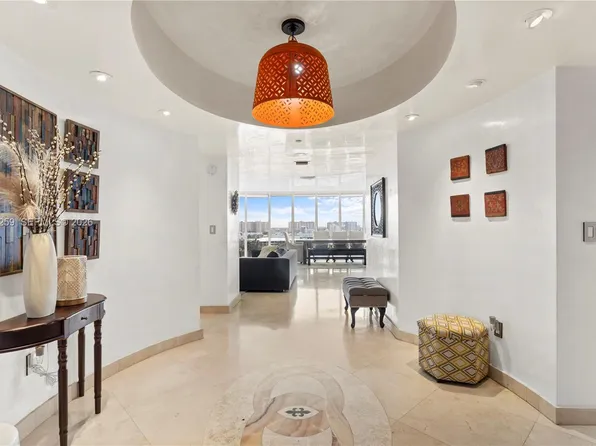 18911 Collins Ave, Sunny Isles Beach, FL