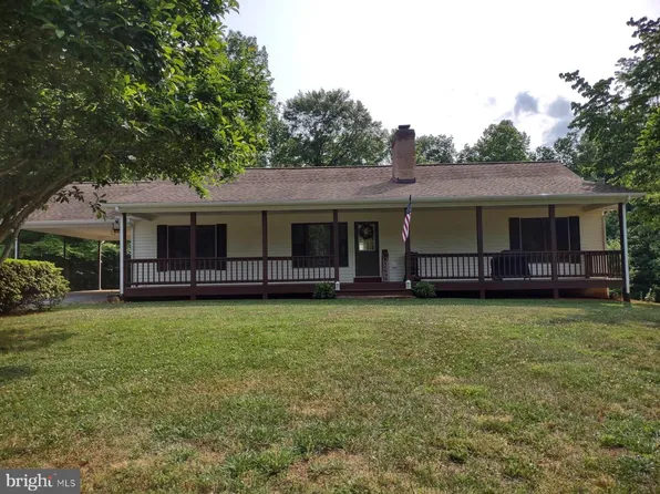 1217 Meander Run Rd, Locust Dale, VA 22948