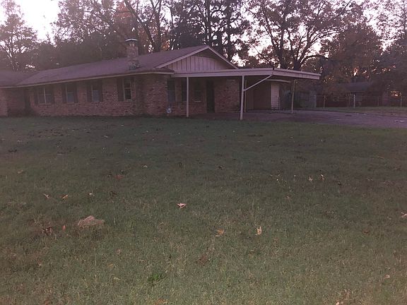 2nd image of 3997 Wisteria Dr