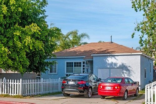 3rd image of 4365 Parks Ave