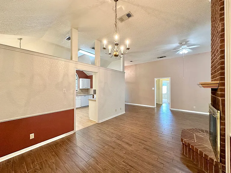 1114 Boulder Run — Photo 14