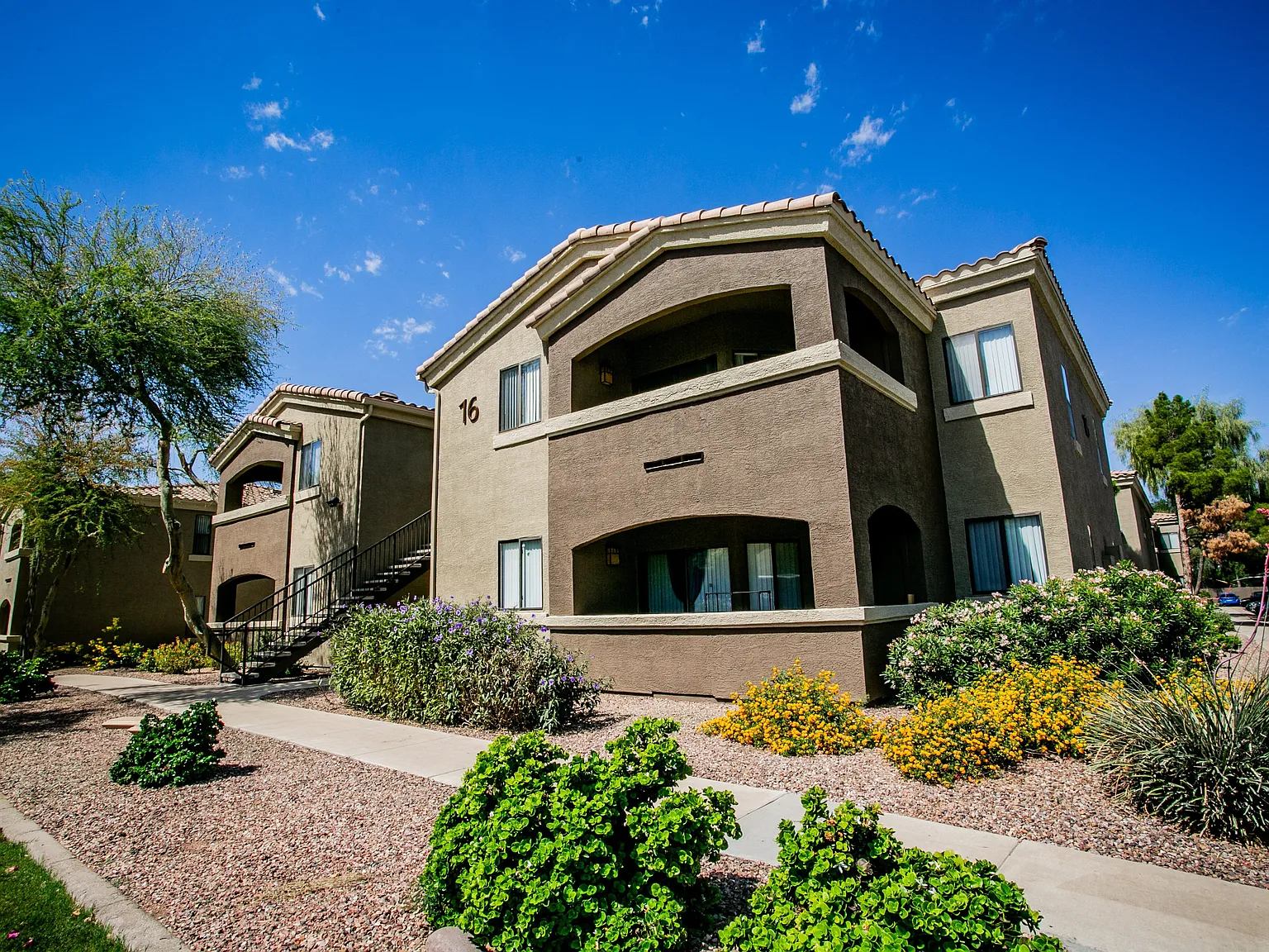 RidgeGate Apartments — Photo 1